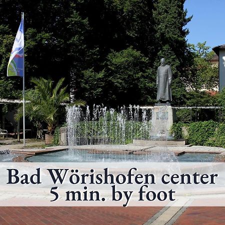 Sehr Gemuetliche Ferienwohnung In Bester Lage Mit Grossem Sonnenbalkon L Innenstadtnaehe L 1 Minute Zum Bahnhof L Kueche L Tv L Free-Wlan L Willkommen Im Hallo!-Apartment 8 باد ووريشهوفن المظهر الخارجي الصورة